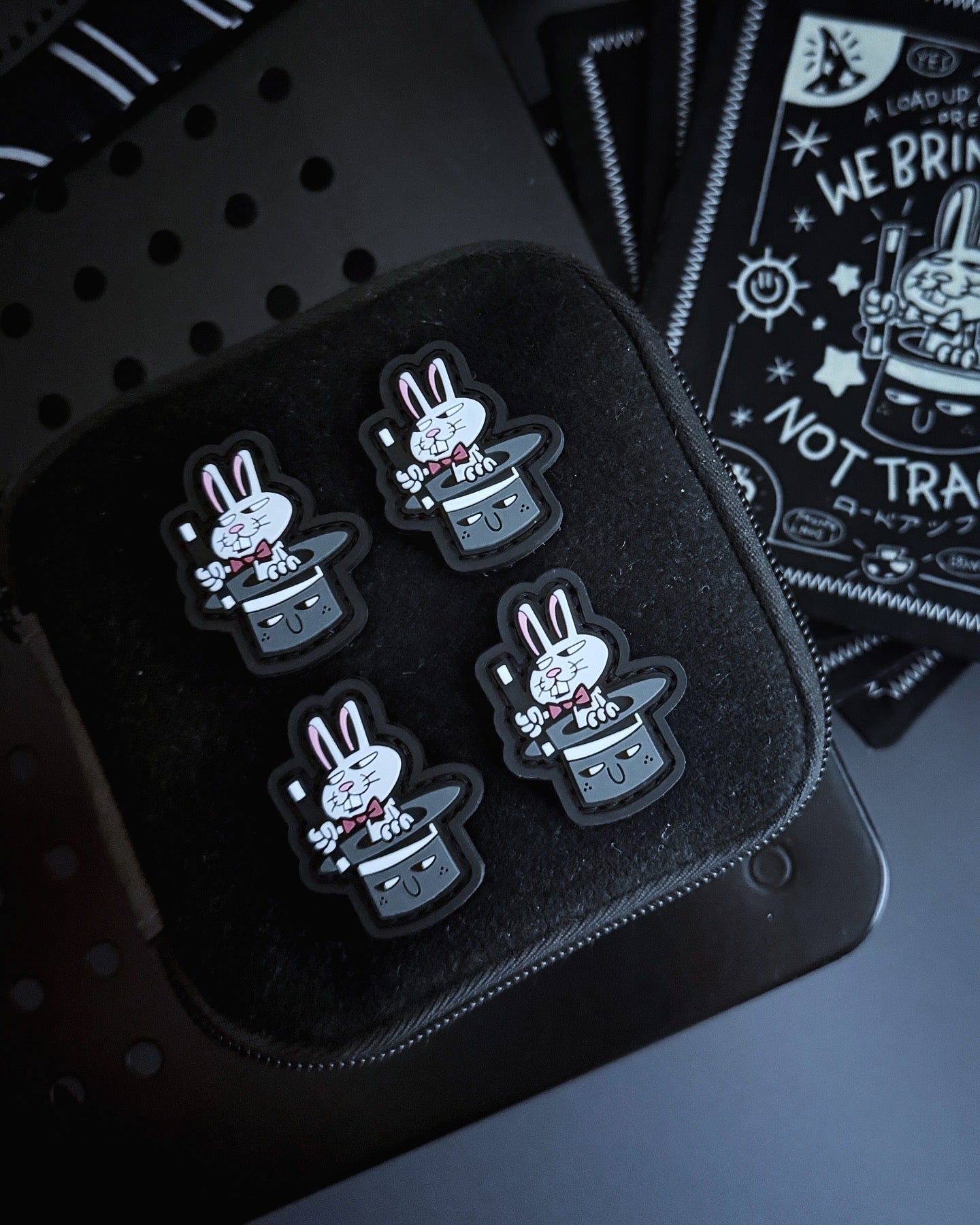 NO TRAGIC RABBIT HANDKERCHIEF + PATCH PACK