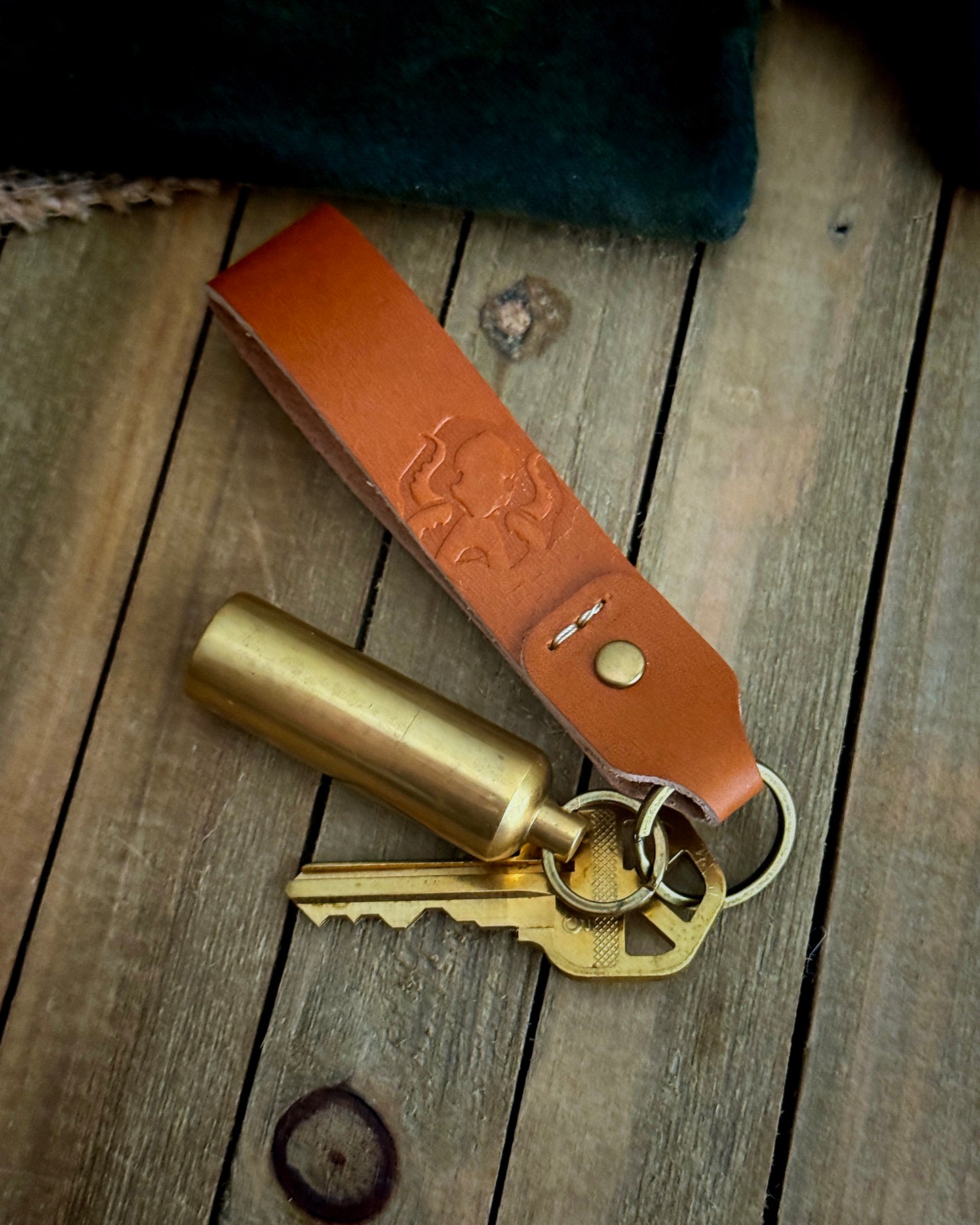 LEATHER KEY LOOP (TAN)