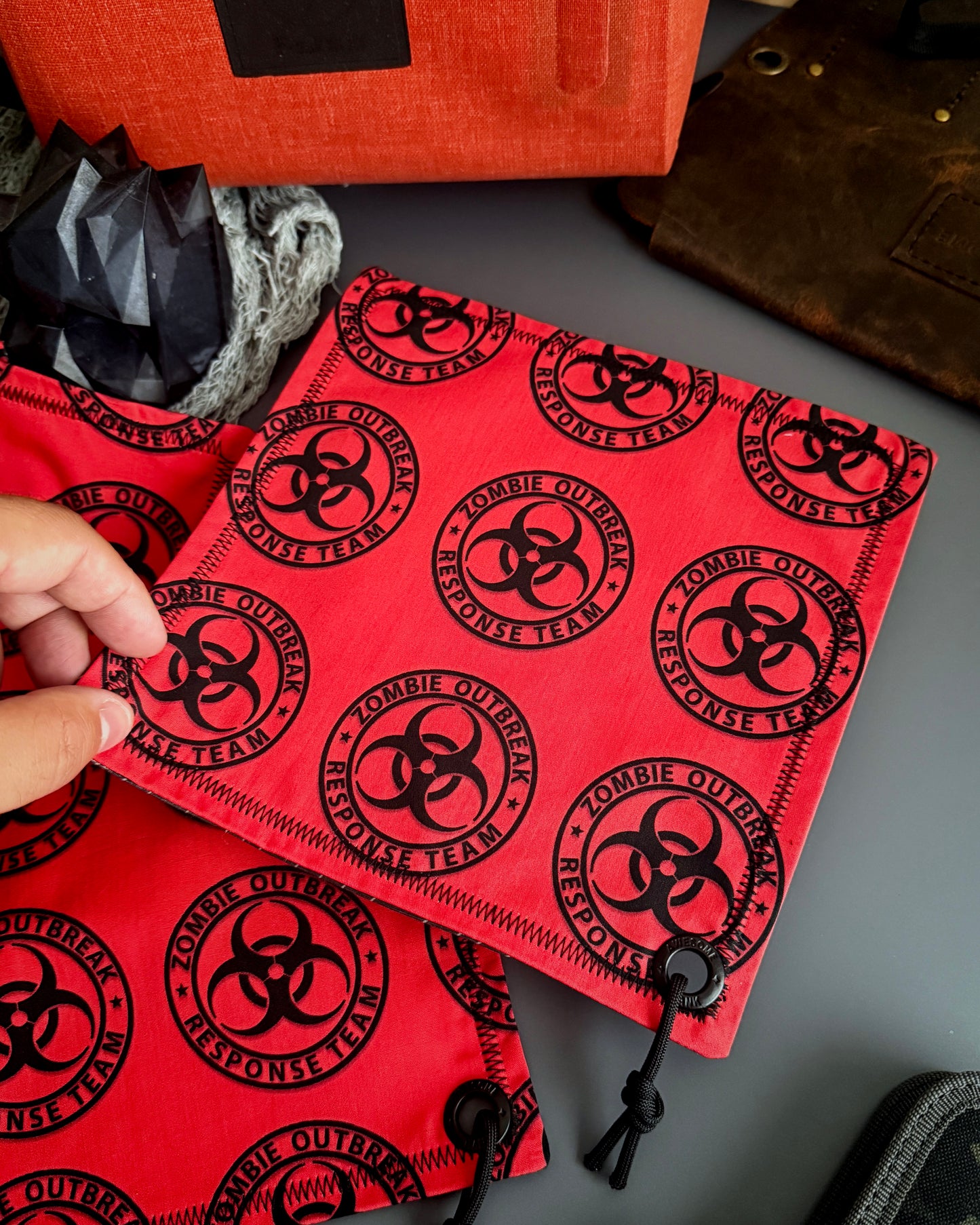 OUTBREAK HANDKERCHIEF (XL)