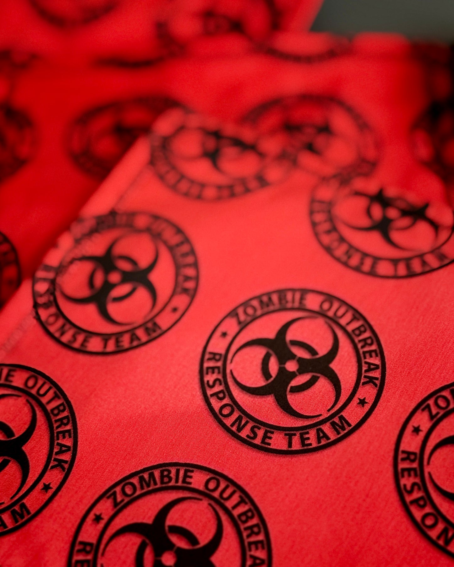 OUTBREAK HANDKERCHIEF (XL)