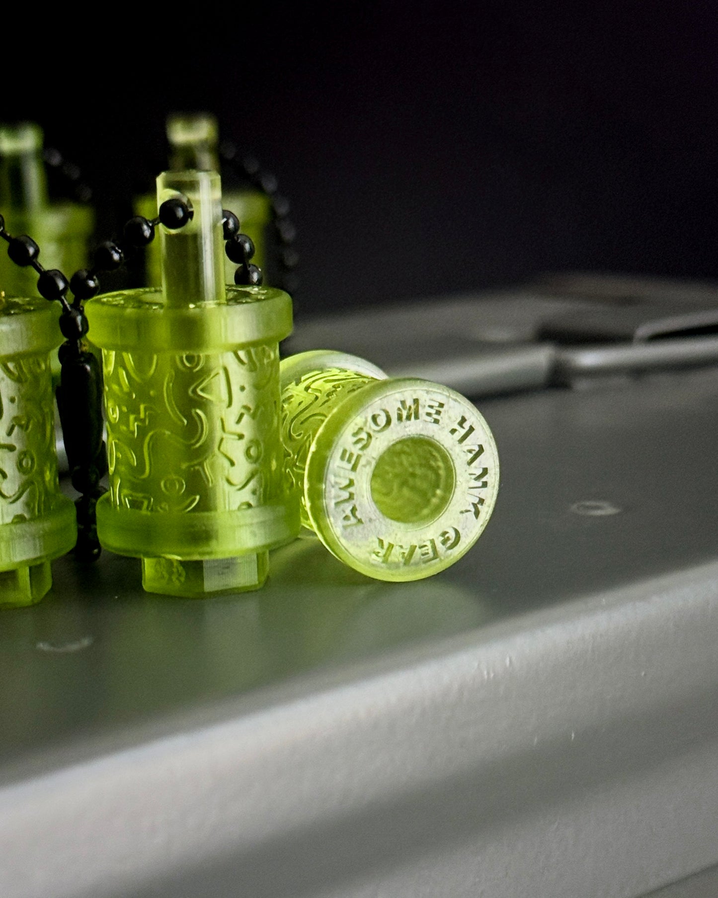 LOOPS BEAD AND KEEPER LANTERN (LIME)