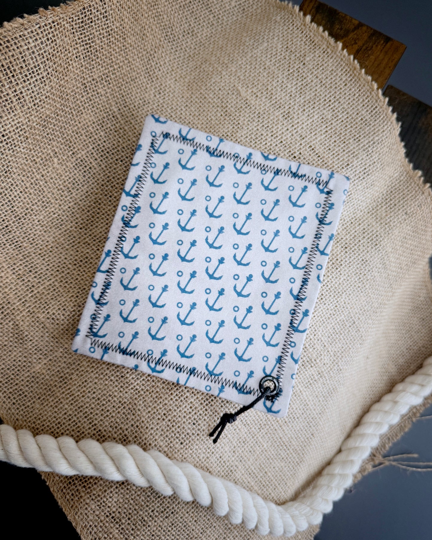 ANCHORS HANDKERCHIEF (AHP)