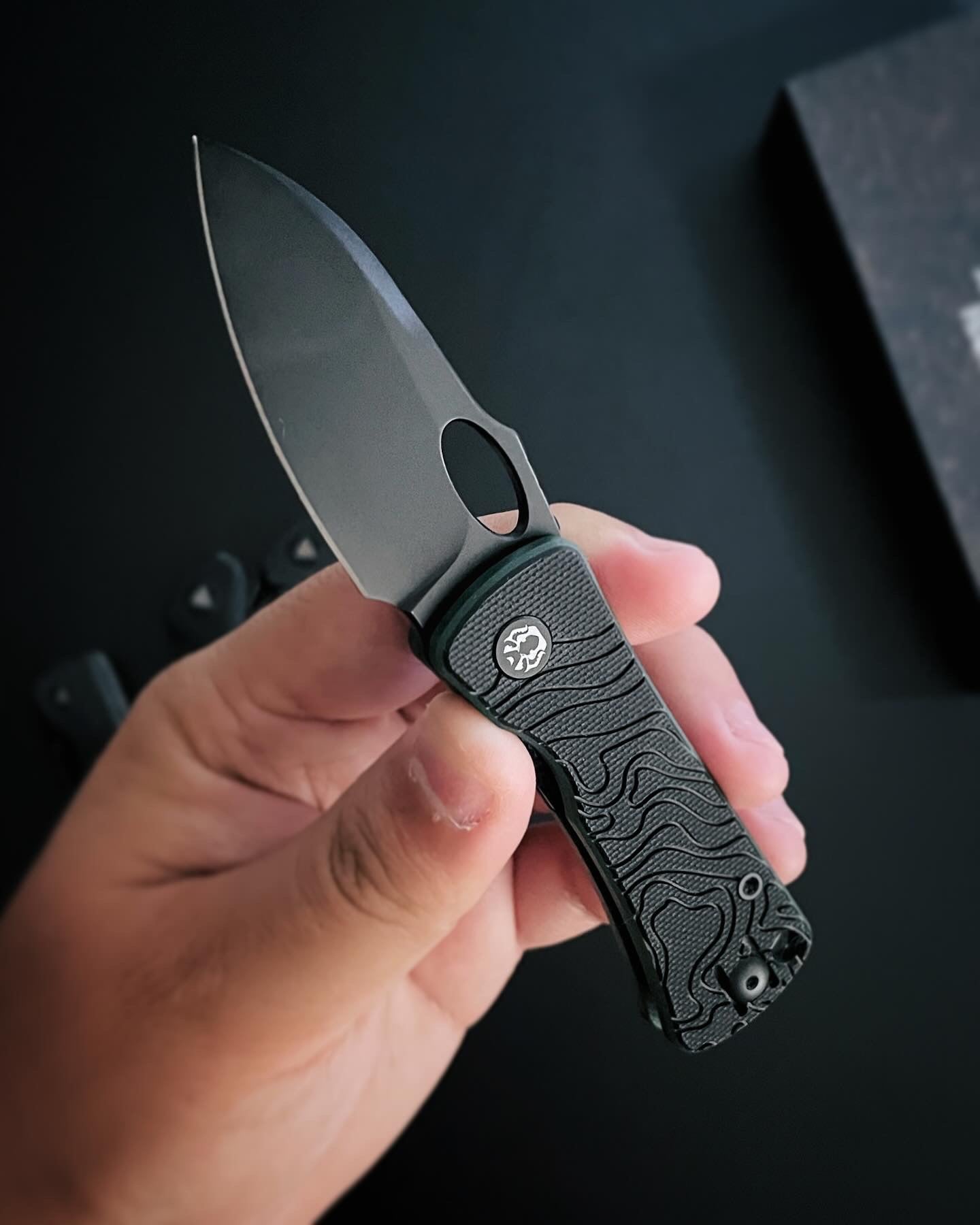 AWESOME HANK ANDROMEDA MASTER OF THE SEA 14C28N (2.04" BLACK STONEWASH)