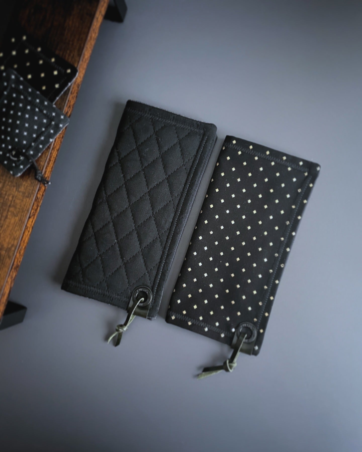 BLACK DIAMONDS PREMIUM HANDKERCHIEF (XL)