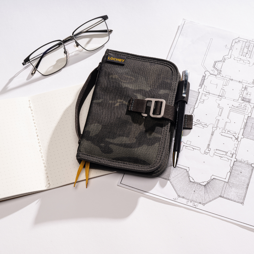 LOCHBY MINI FIELD JOURNAL (BLACK MULTICAM)