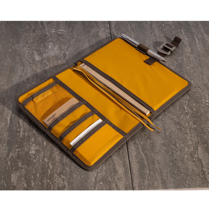 LOCHBY FIELD JOURNAL (BUMBLEBEE)