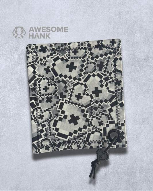 ANTIQUATED GRAY HEART HANDKERCHIEF (HEART BEAD)