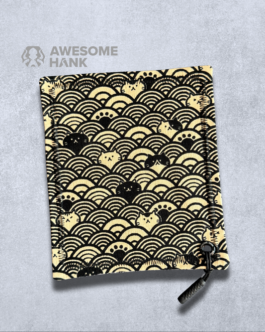 CAT WAVES B&W HANDKERCHIEF (MINI) - EDC HANK