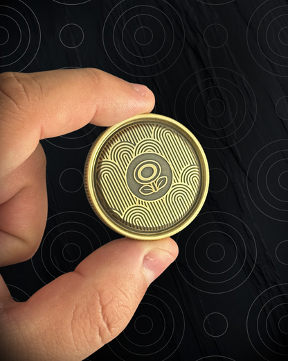 FLOWER SPIN COIN (BRASS)