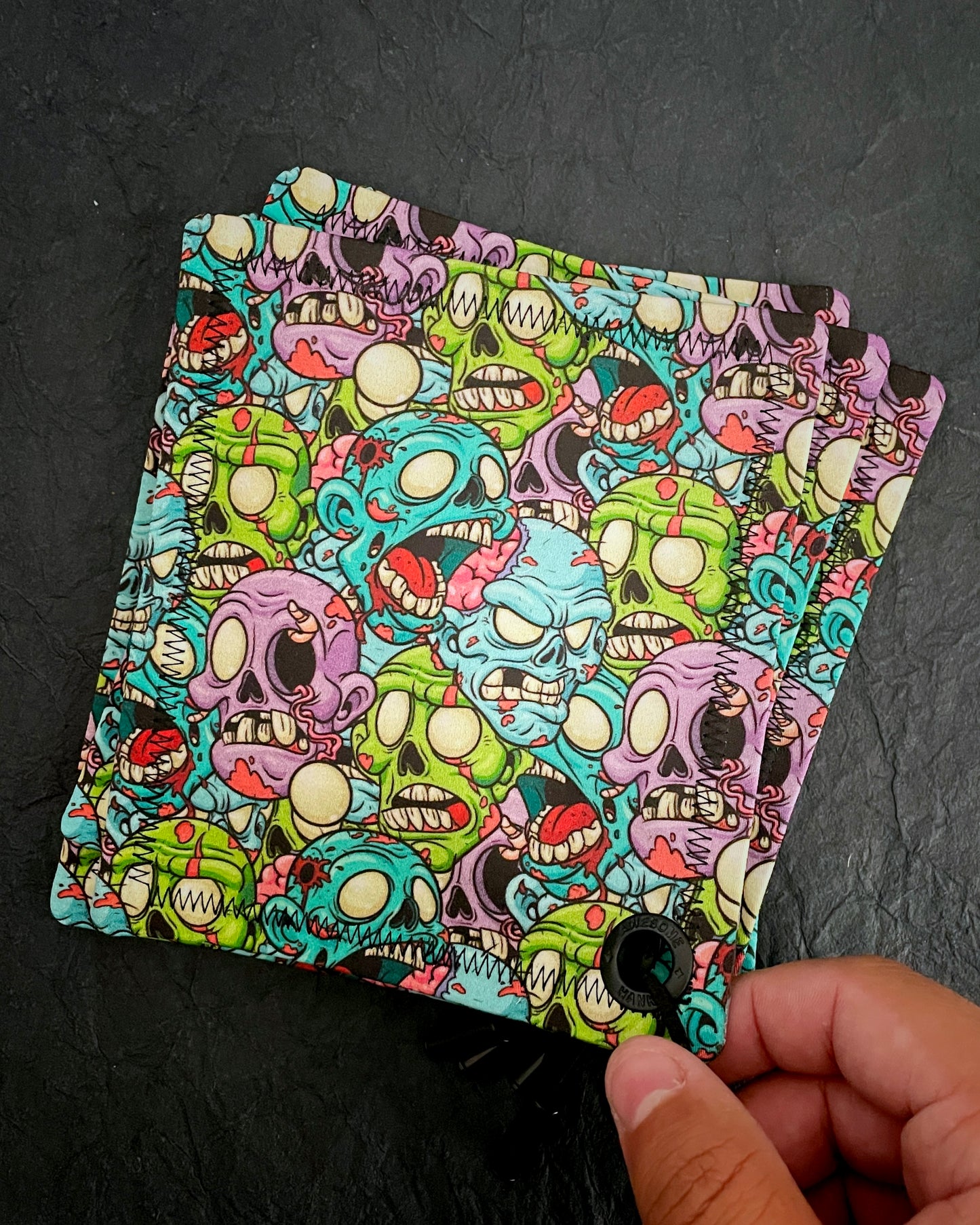 BRAINZ HANDKERCHIEF (AHP)
