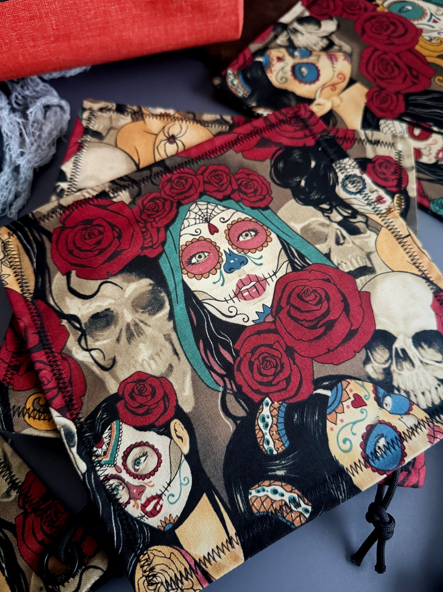 CATRINAS HANDKERCHIEF (XL)