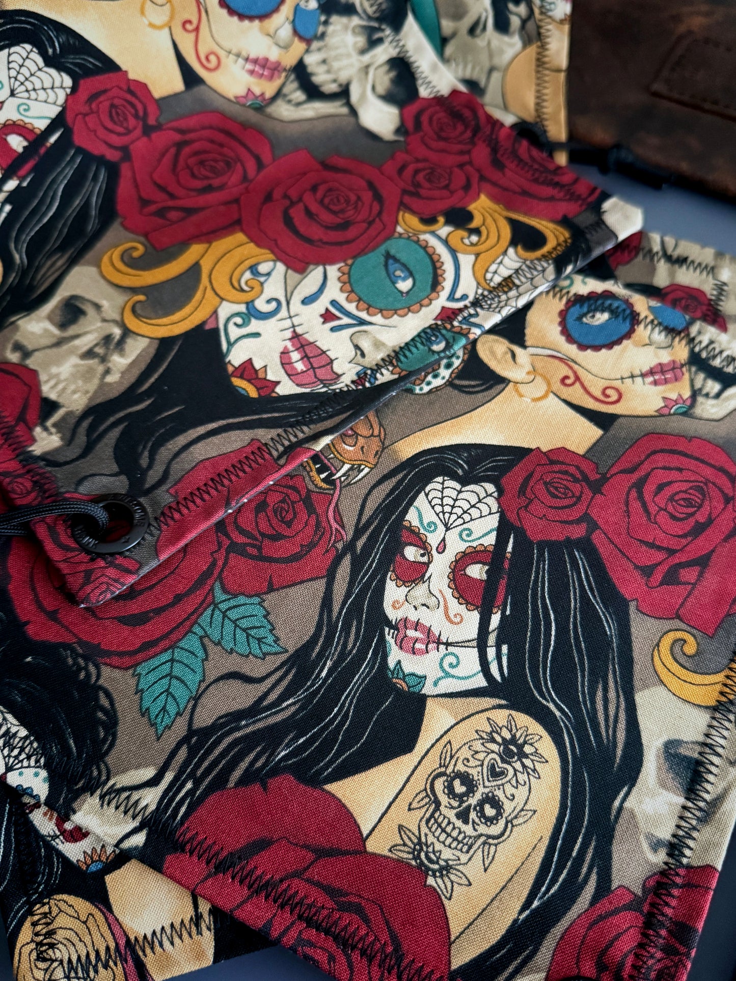 CATRINAS HANDKERCHIEF (XL)