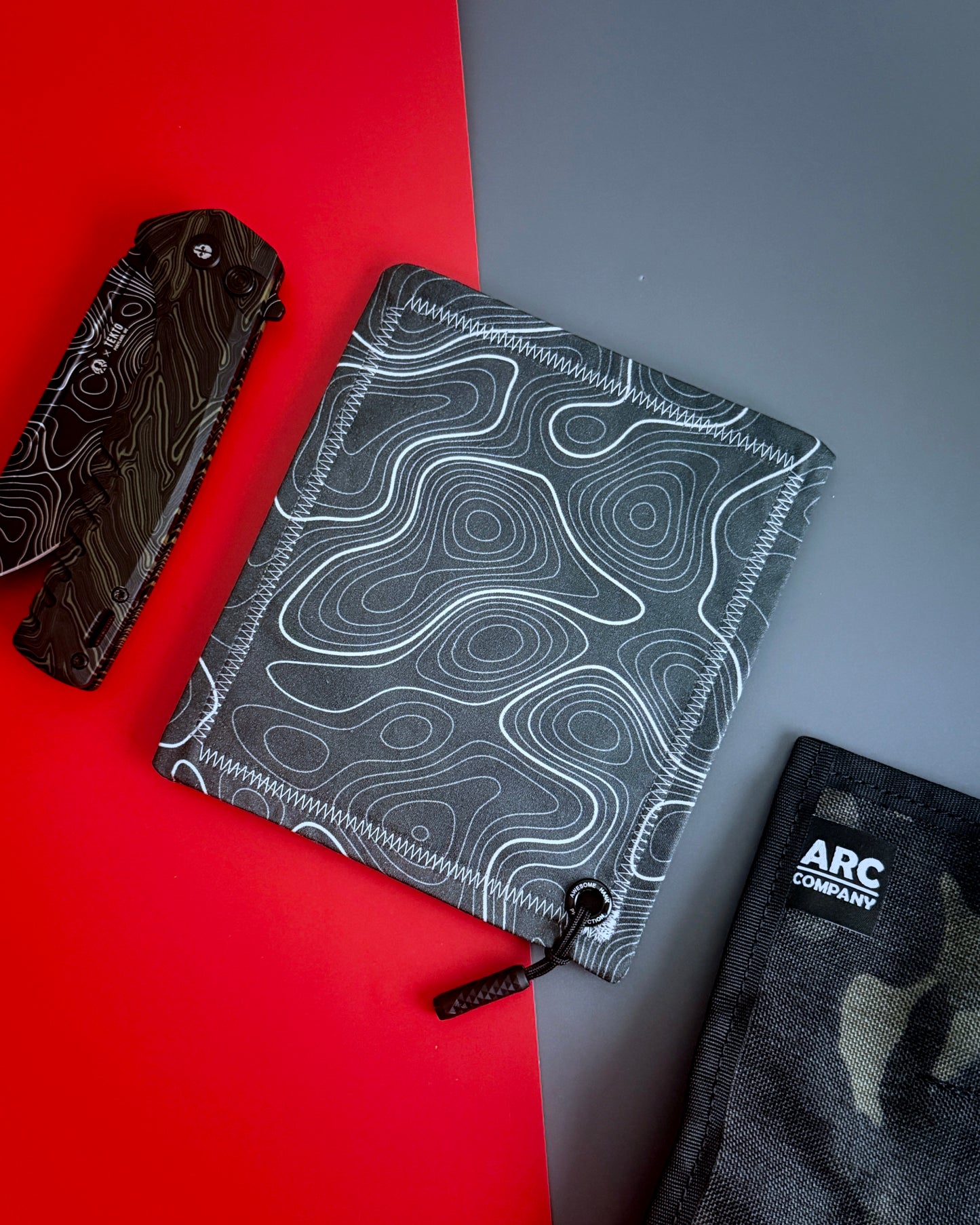 TITANIUM TOPO HANDKERCHIEF