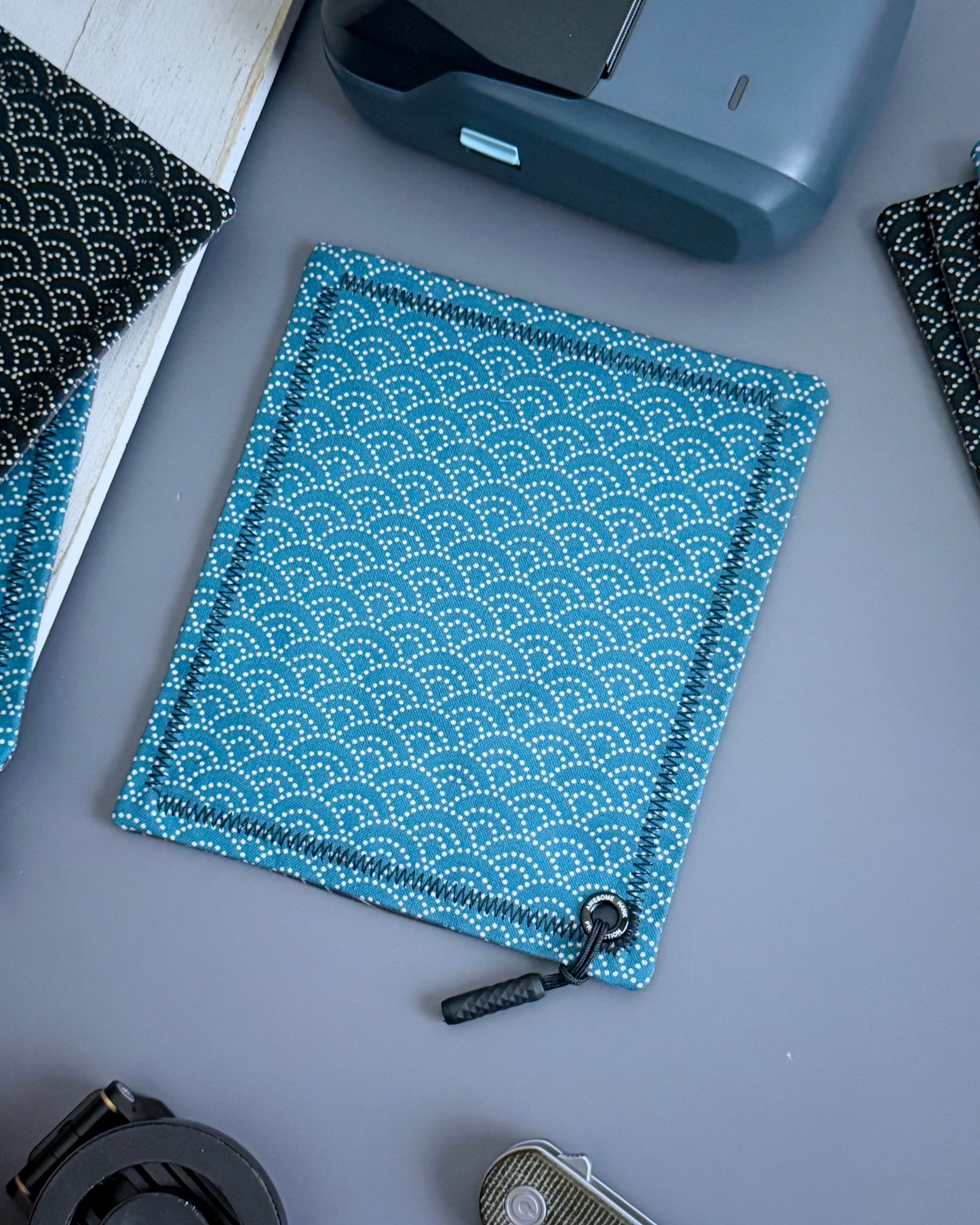 DOTTED SEIGAIHA HANDKERCHIEF (TEAL)