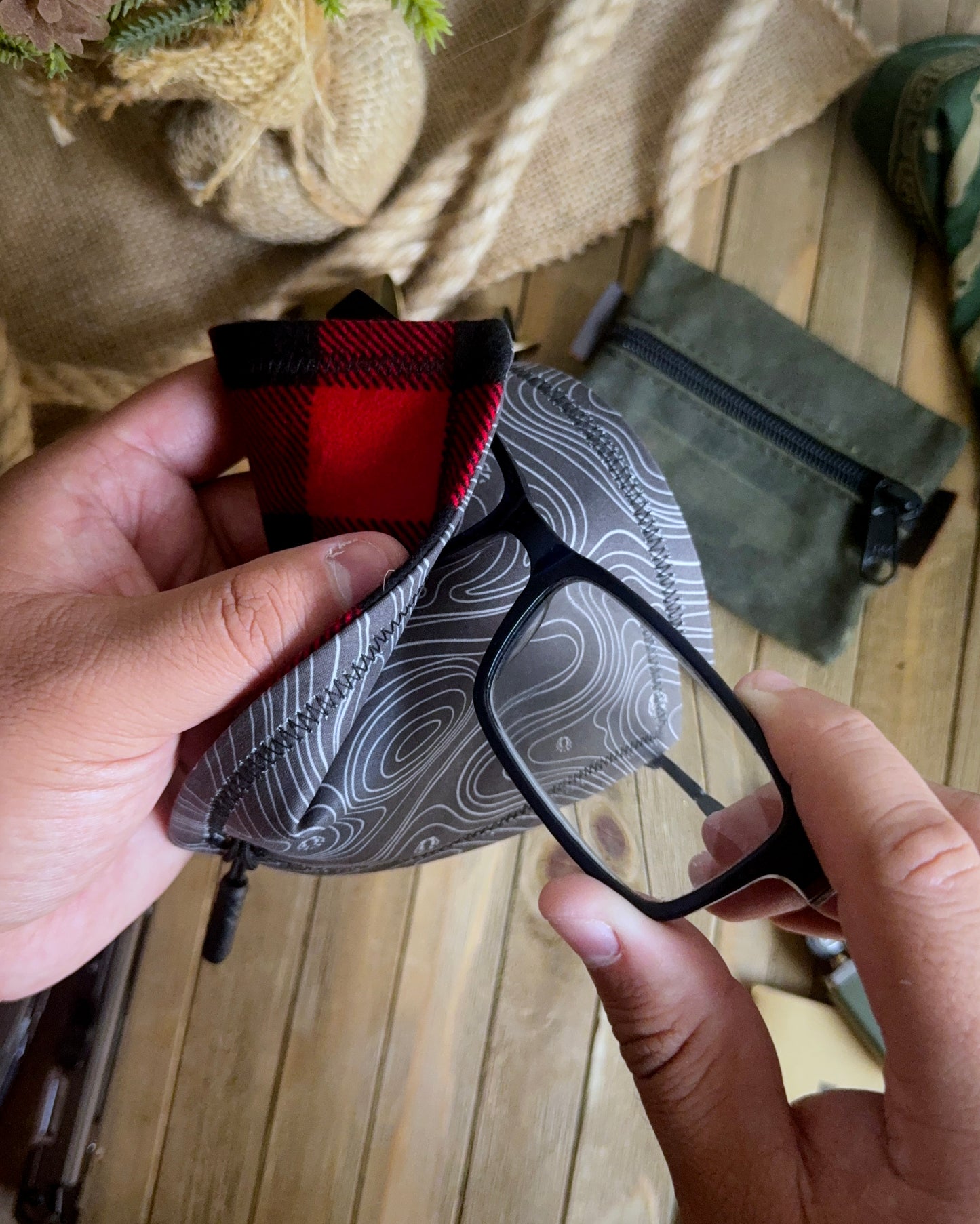 FLANNEL BUFFALO PLAID HANDKERCHIEF