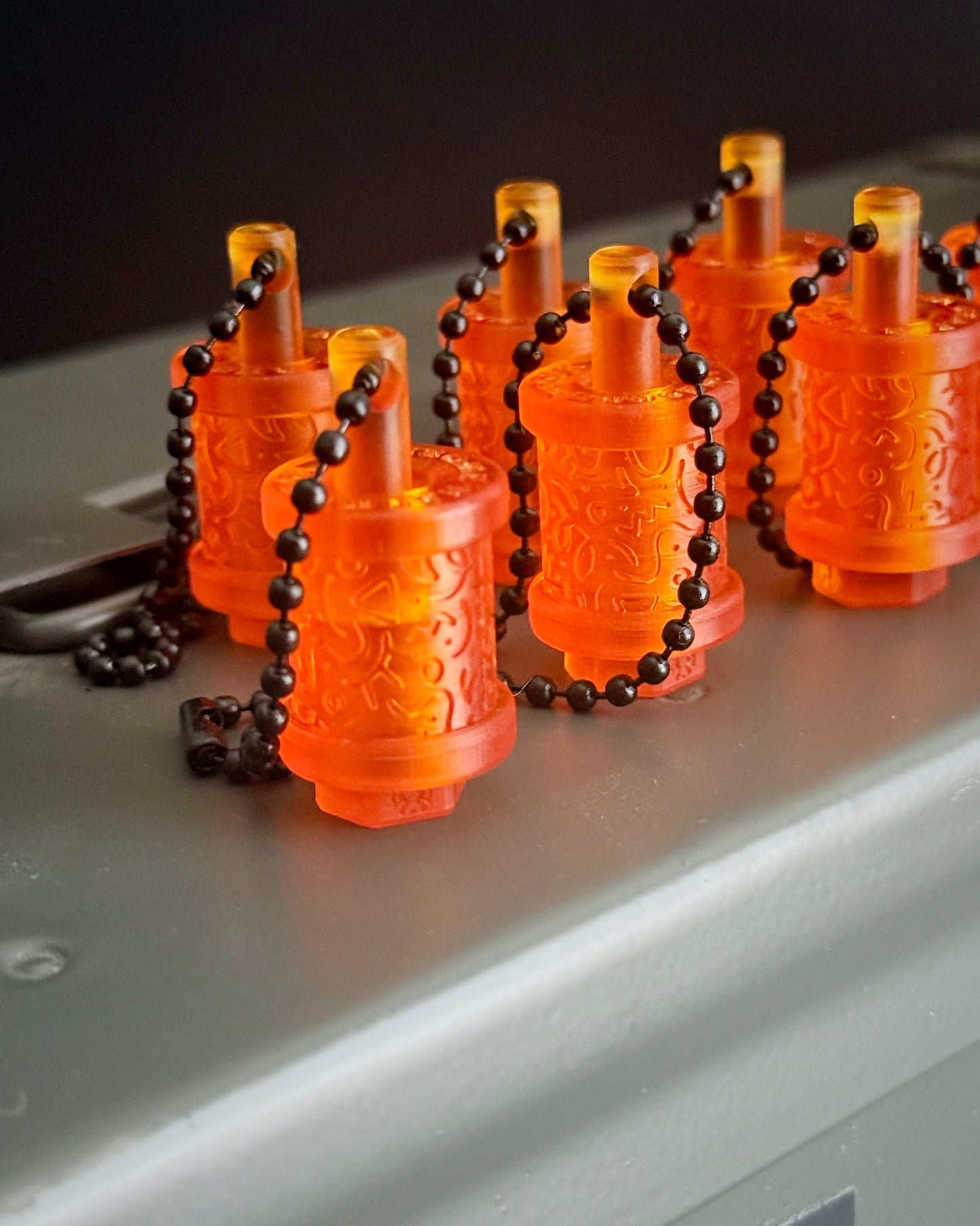 LOOPS BEAD AND KEEPER LANTERN (ORANGE)