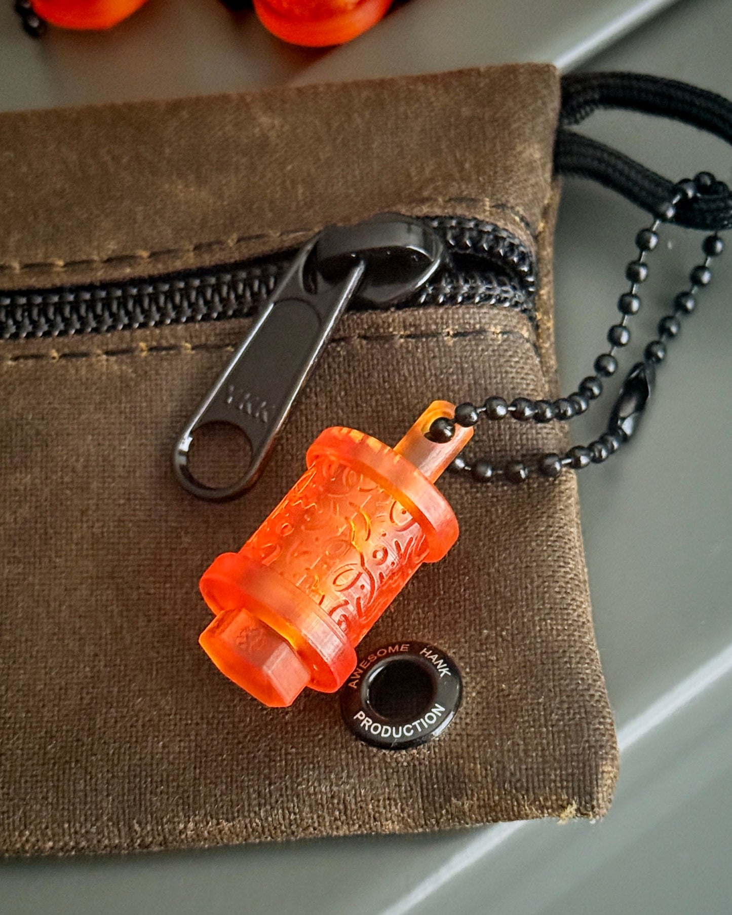 LOOPS BEAD AND KEEPER LANTERN (ORANGE)