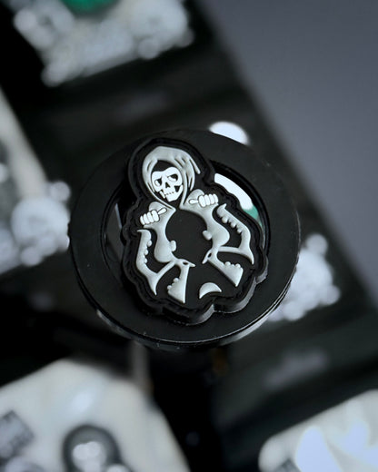 THE REAPER N' KRAKEN RE (GRAY)