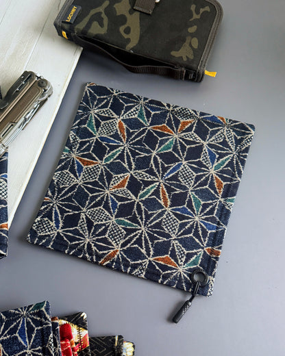 ECRU ASANOHA NAVY HANDKERCHIEF (HUSKY)