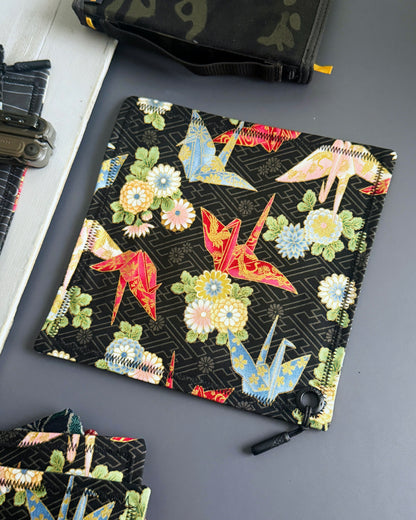 MIDNIGHT CRANE HANDKERCHIEF (HUSKY)