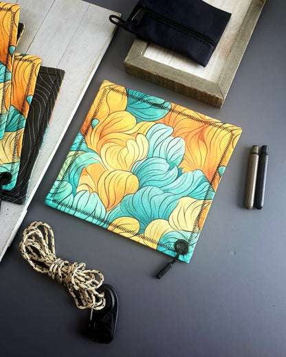 CORAL HANDKERCHIEF (HUSKY)