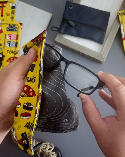 NEKO CITY MUSTARD HANDKERCHIEF (HUSKY)