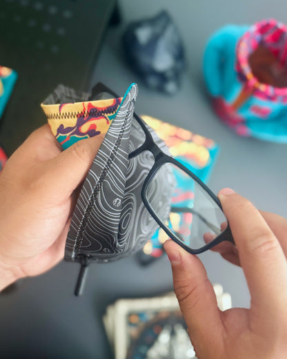 RADIOACTIVE VR HANDKERCHIEF (MINI)