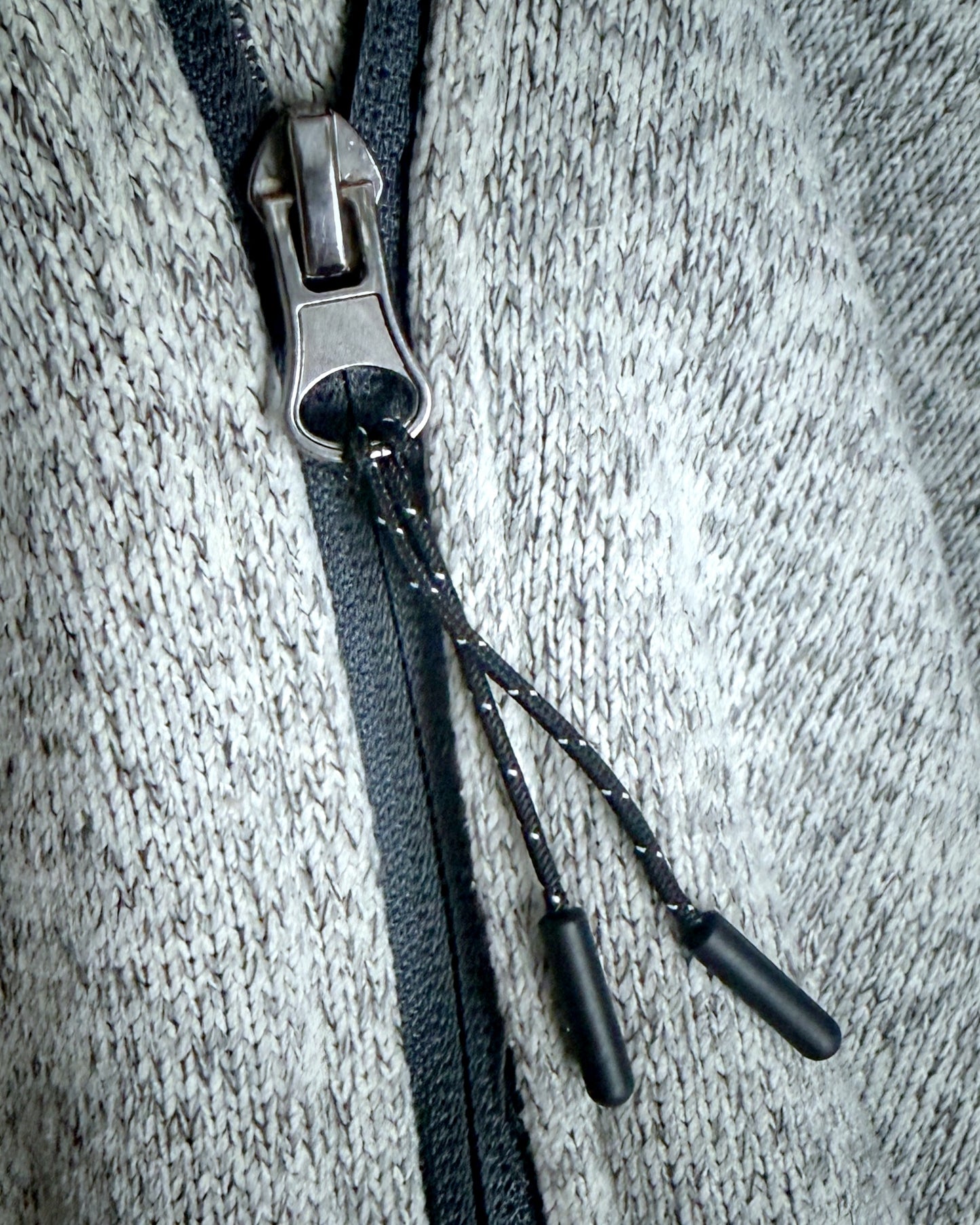 TWIN TAIL ZIPPER NUNCHUCKS 4-PACK (BLACK)