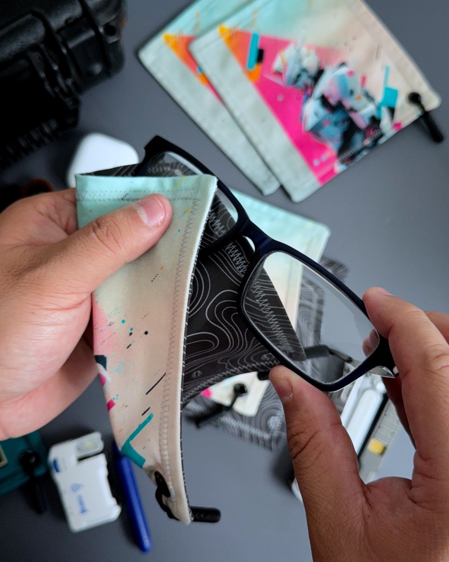MECHA-X HANDKERCHIEF (MINI) - EDC HANK