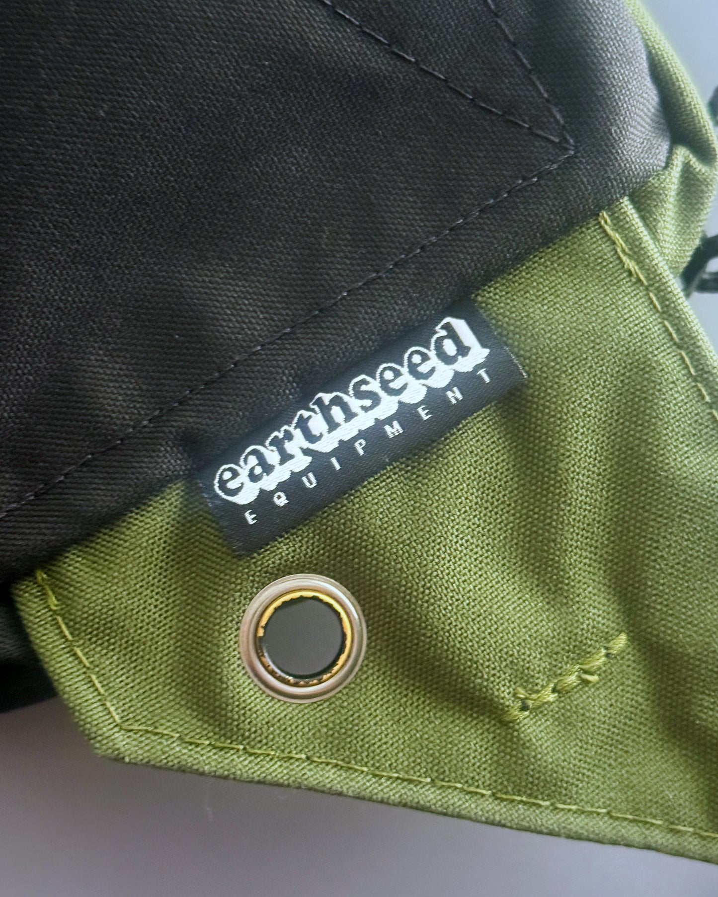 EARTHSEED BLK N' OLIVE FANNY PACK
