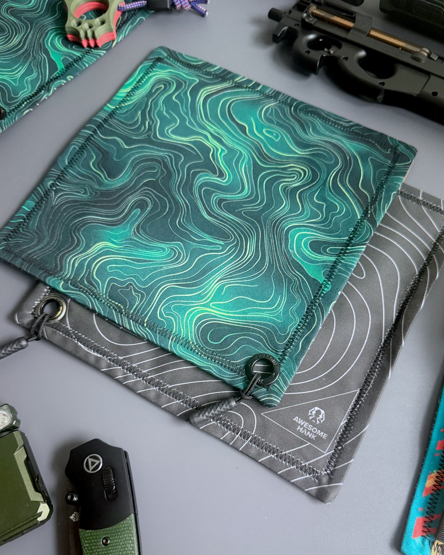 GREENWOOD TERRAIN HANDKERCHIEF (HUSKY)