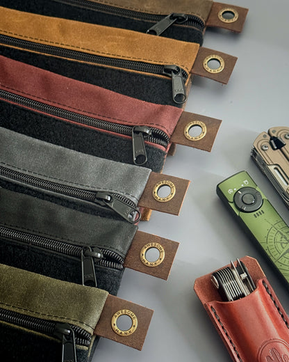 ALPINE WAXED CANVAS FLAT-LAY POUCH - MEDIUM (MULTIPLE COLORS)