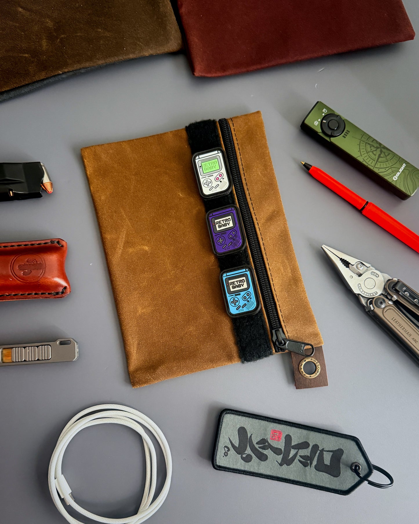 ALPINE WAXED CANVAS FLAT-LAY POUCH - MEDIUM (MULTIPLE COLORS)