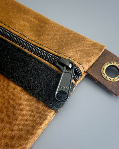 ALPINE WAXED CANVAS FLAT-LAY POUCH - MEDIUM (MULTIPLE COLORS)