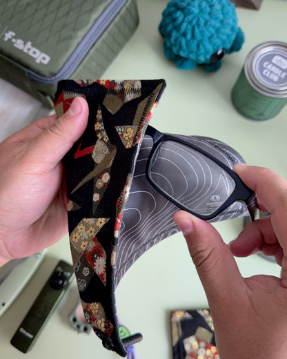 ORIGAMI HANDKERCHIEF (HUSKY) - EDC HANK