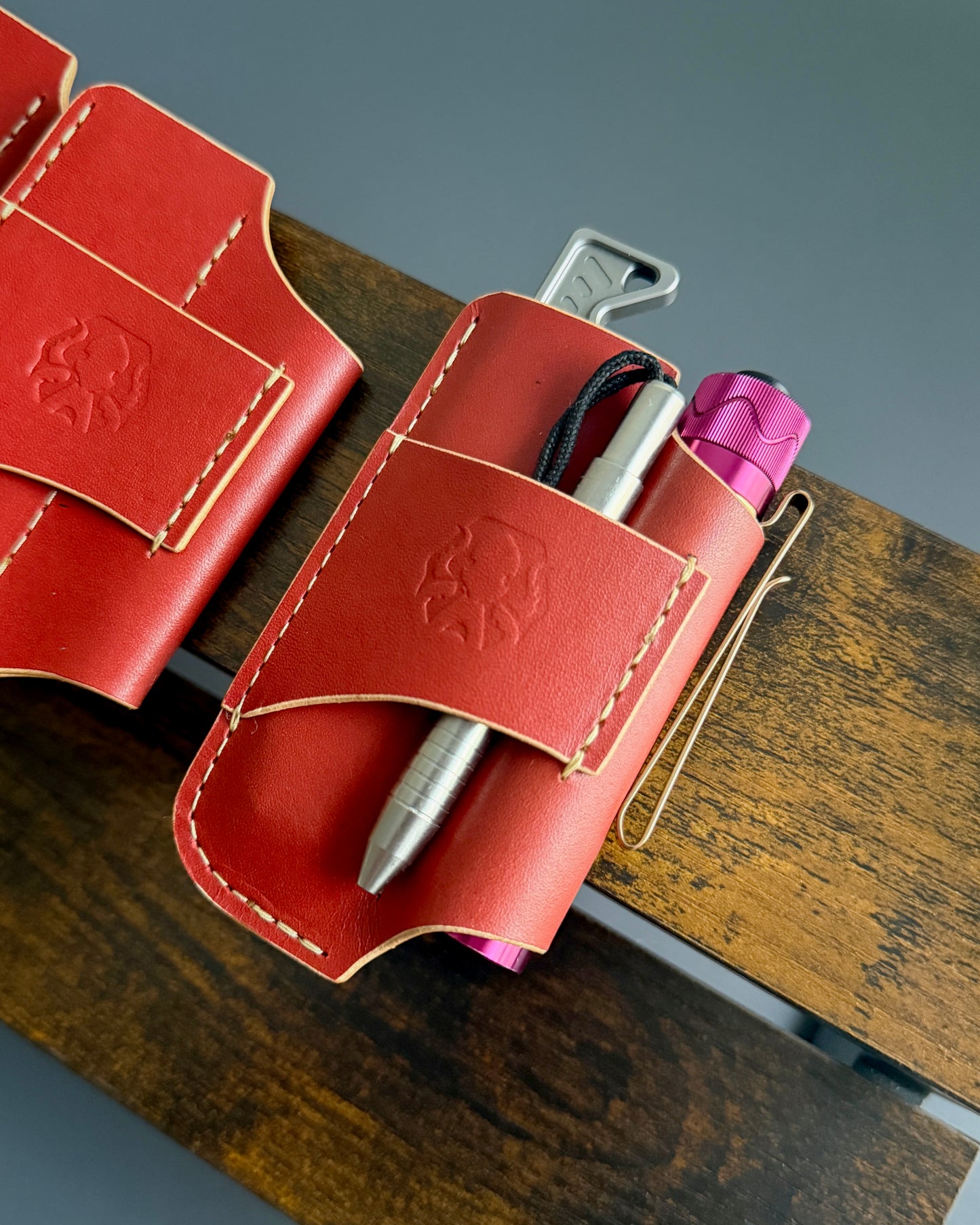 FENRIR POCKET LEATHER ORGANIZER (RED)