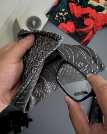 HAZE DIAMONDS FLANNEL HANDKERCHIEF (XL) - EDC HANK