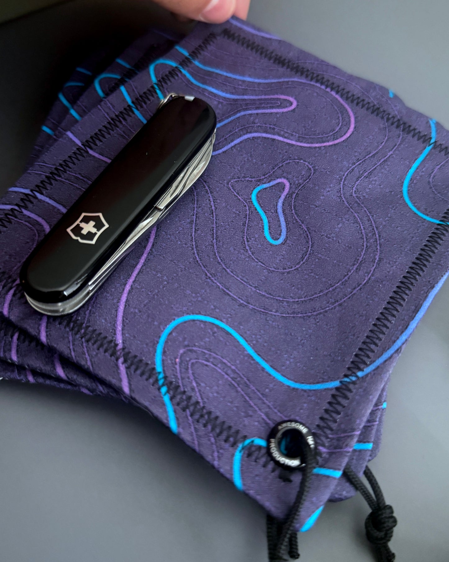 NEON TOPO HANDKERCHIEF (AHP)