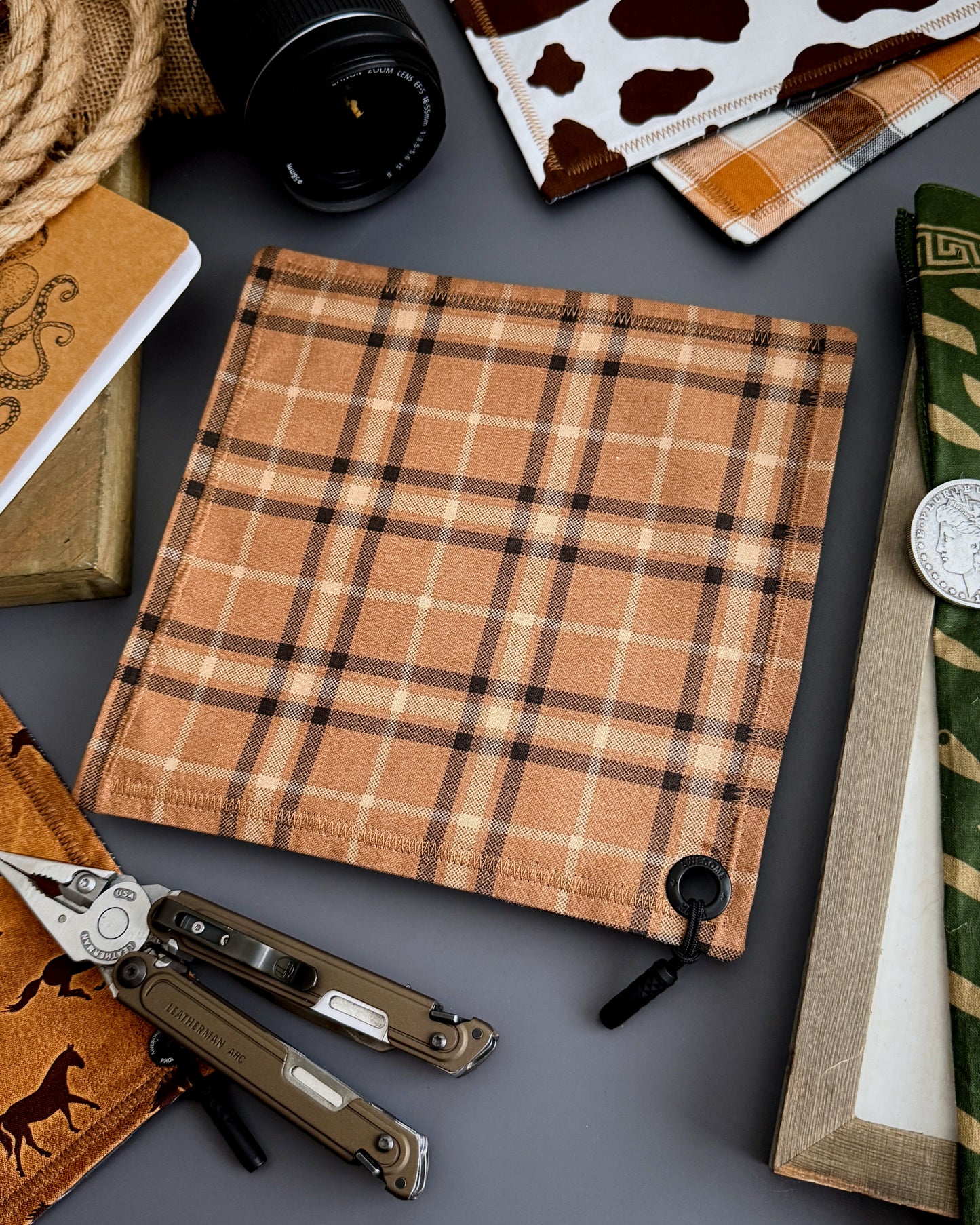 WHISKEY HANDKERCHIEF (XL) - EDC HANK