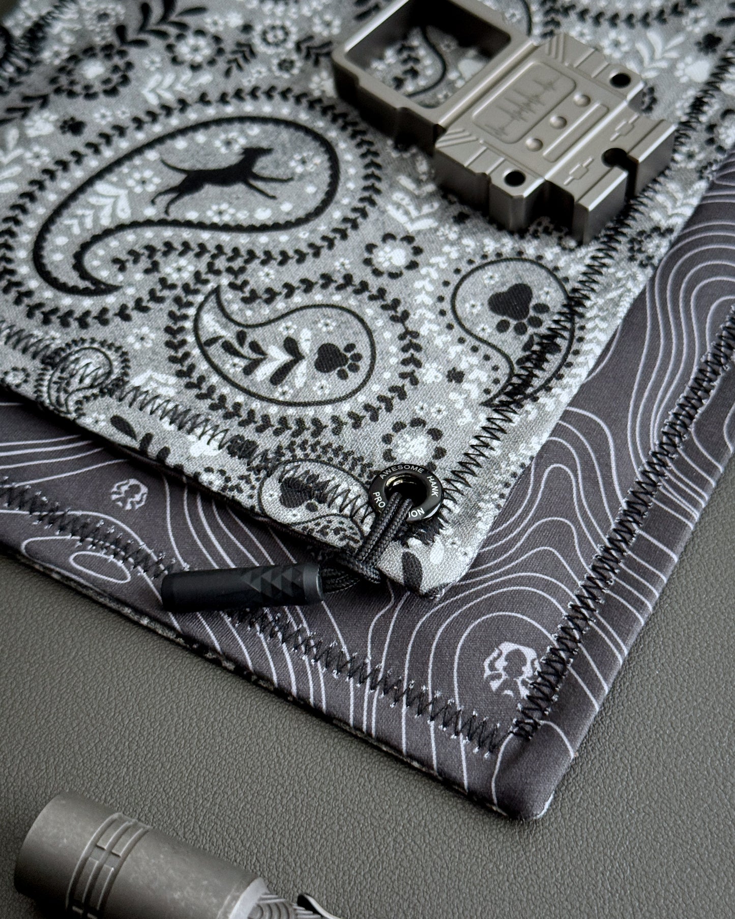 GREYHOUND PAISLEY HANDKERCHIEF (MINI) - EDC HANK