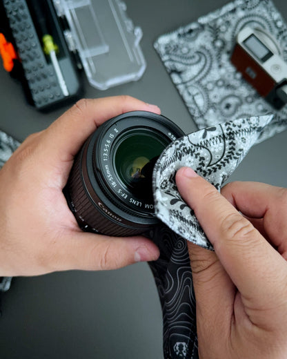GREYHOUND PAISLEY HANDKERCHIEF (MINI) - EDC HANK
