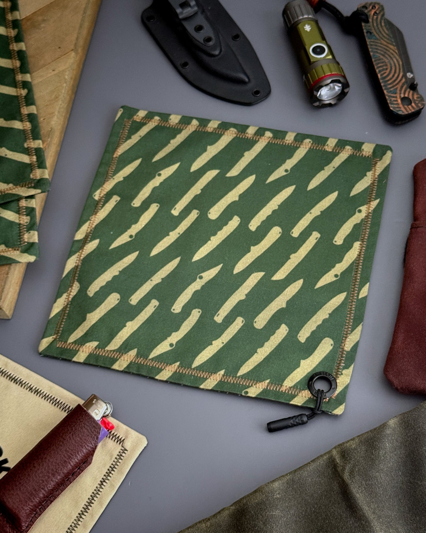 OD KNIVES HANDKERCHIEF (XL) - EDC HANK