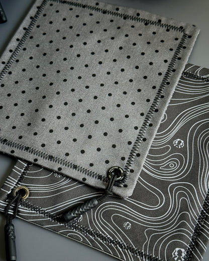 GENTLEMEN'S COBBLESTONE HANDKERCHIEF (MINI) - EDC HANK