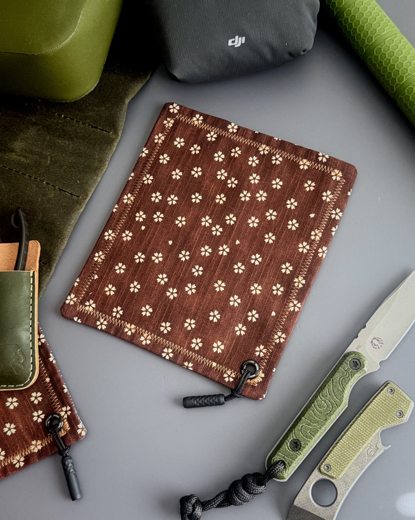PANSY FLOWERS HANDKERCHIEF (MINI) - EDC HANK