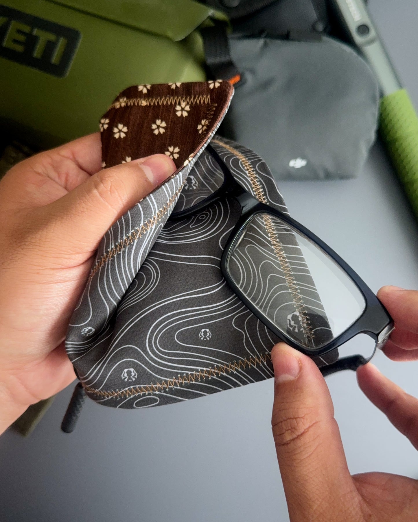 PANSY FLOWERS HANDKERCHIEF (MINI) - EDC HANK