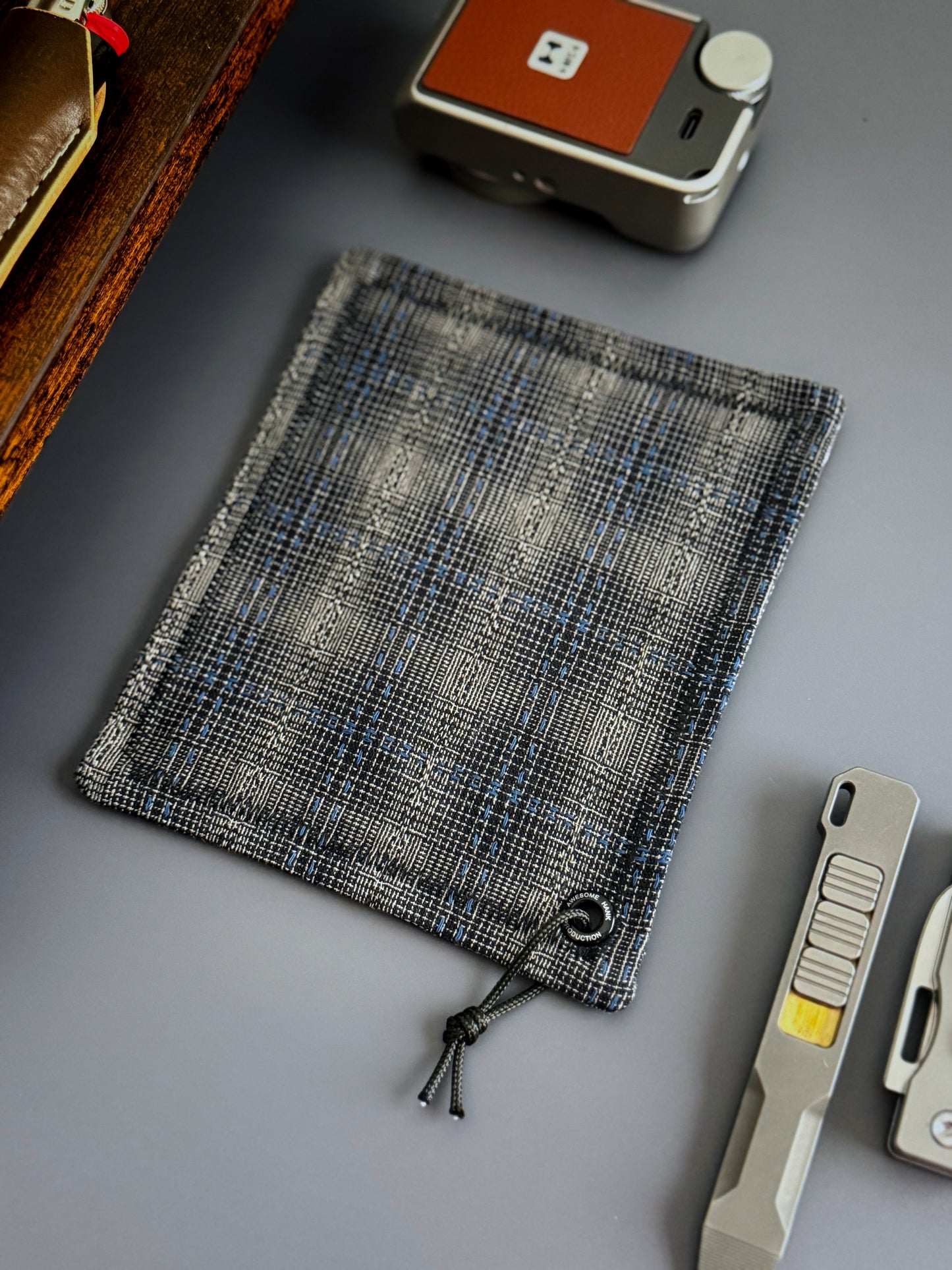 WOVEN DOBBY HANDKERCHIEF (AHP)