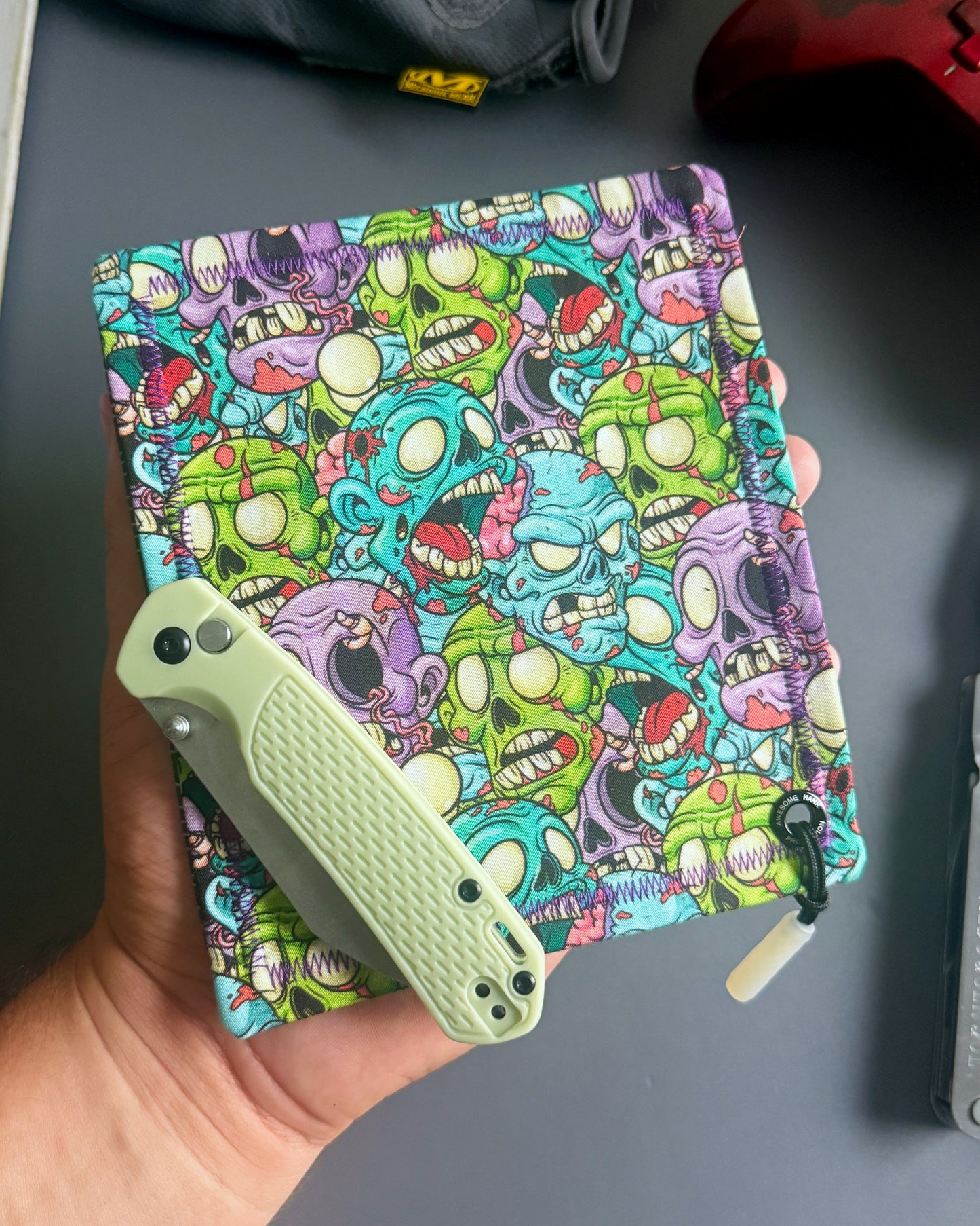BRAINZ HANDKERCHIEF (MINI) - EDC HANK