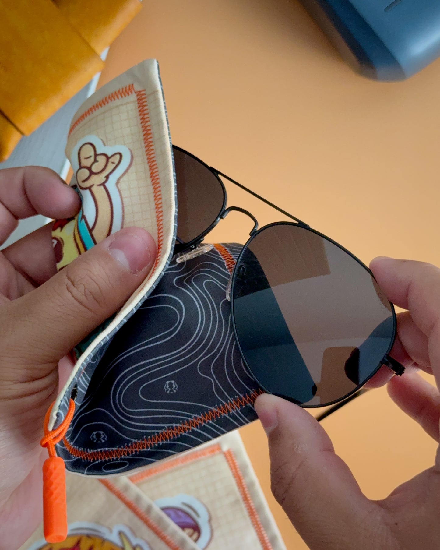 PLAY DUDE HANDKERCHIEF (MINI) - EDC HANK