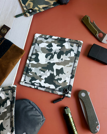 GRAYSCALE CAMO HANDKERCHIEF (MINI) - EDC HANK