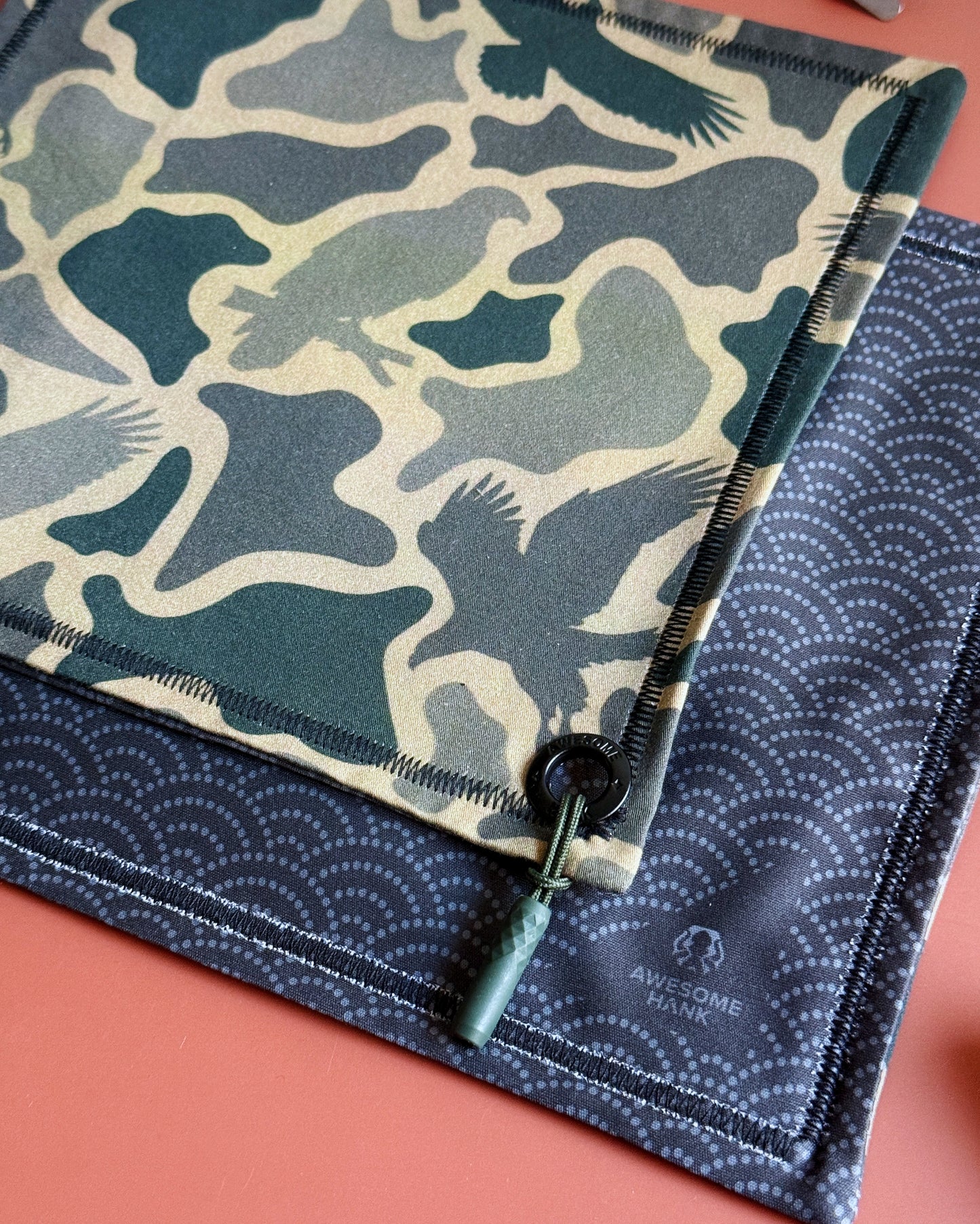 EAGLE CAMO HANDKERCHIEF (XL) - EDC HANK